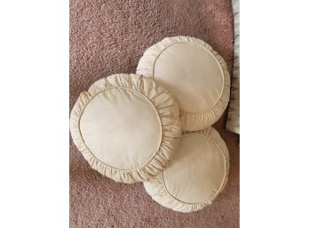 3 Beige Round Pillows