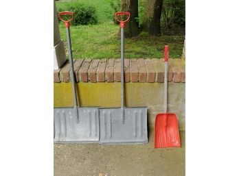 Vintage Shovels And Car Shovel