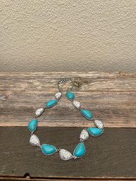 White And Turquoise Color Necklace