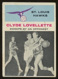 1961 FLEER BASKETBALL CLYDE LOVELLETTE IN ACTION