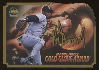 1997 UPPER DECK COLLECTIBLES Ken Griffey Jr.  RAWLINGS GOLDEN GLOVE AWARD #5,000