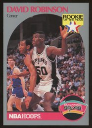 1990 NBA HOOPS DAVID ROBINSON 'ROOKIE OF THE YEAR' ROOKIE CARD
