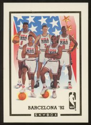 1992 SKYBOX USA BASKETBALL TEAM CARD ~ BARCELONA '92