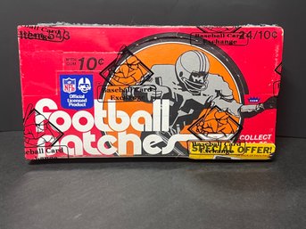 1974 FLEER FOOTBALL UNOPENED PATCHED WAX BOX BBCE AUTHENTICATED