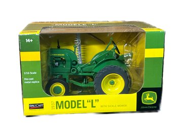 John Deer Model L Tractor Die-cast NIB