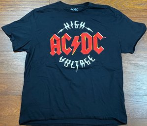 AC/DC HIGH VOLTAGE BAND TEE ~ 2XL