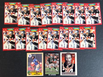 BO JACKSON LOT FOOTBALL / BASEBALL ROOKIE