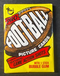 1977 Topps Football Pack ~ Factory Sealed