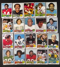 1975 TOPPS FOOTBALL LOT