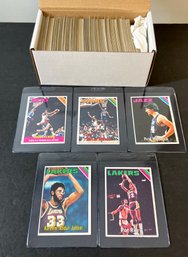 1975 TOPPS NBA BASKETBALL SET MISSING 1 CARD 329/330
