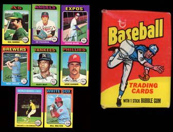 1975 Topps Mini Baseball Lot Of 8 With Empty Wax Wrapper