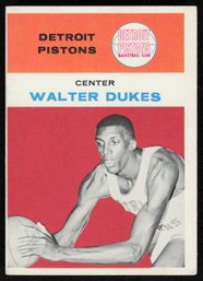 1961 FLEER #11 WALTER DUKES BASKETBALL CARD