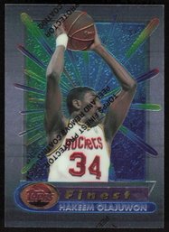 1995 TOPPS FINEST #170 HAKEEM OLAJUWON W/ COATING NBA CARD