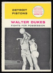 1961 FLEER #11 WALTER DUKES BASKETBALL CARD