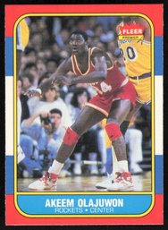 1986 FLEER AKEEM OLAJUWAON BASKETBALL CARD