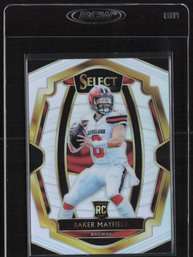 2018 SELECT SILVER BAKER MAYFIELD RC FOOTBALL CARD