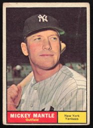 1961 TOPPS MICKEY MANTLE BASEBALL CARD