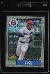 2022 TOPPS CHROME MOJO JUAN SOTO BASEBALL CARD