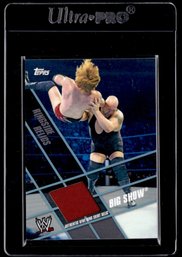 2011 TOPPS RELIC PATCH BIG SHOW WWF WRESTLING CARD
