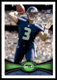 2010 TOPPS RUSSELL WILSON ROOKIE FOOTBALL CARD