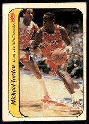 1986 FLEER STICKER MICHAEL JORDAN ROOKIE BASKETBALL CARD