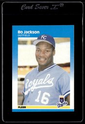 BO JACKSON ROOKIE BASEBALL CARD