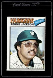 1977 TOPPS REGGIE JACKSON BASEBALL CARD