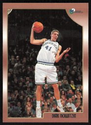 DIRK NOWITZKI Rc 1999 TOPPS Rookie Card