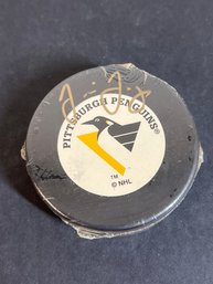 JAROMIR JAGR AUTOGRAPHED SIGNED NHL HOCKEY PUCK