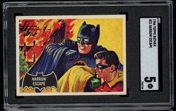 1966 TOPPS BATMAN #21 NARROW ESCAPE SGC 5