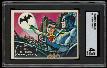 1966 TOPPS BATMAN #3 THE BAT SIGNAL SGC 4