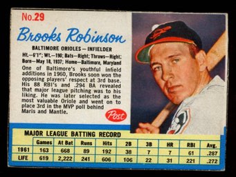 1961 POST #29 BROOKS ROBINSON