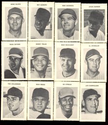 1969 MILTON BRADLEY BASEBALL LOT