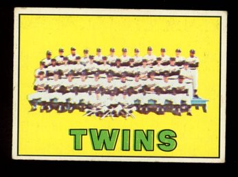 1967 Topps Baseball TWINS TC