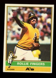 1976 TOPPS BASEBALL ROLLIE FINGERS