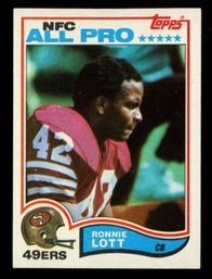 1982 TOPPS FOOTBALL RONNIE LOTT ROOKIE