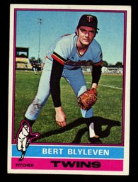 1976 TOPPS BASEBALL BERT BLYLEVEN
