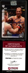 ROYCE GRACIE AUTO TOPPS UFC CARD PRISTINE AUTHENTIC