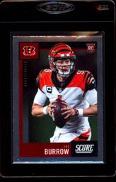 2020 CHRONICLES SCORE JOE BURROW ROOKIE FOOTBALL CARD