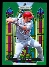 2021 PRIZM GREEN STAINED GLASS MIKE TROUT BASEBALL CARD
