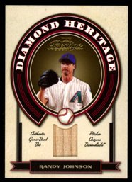 2004 DONRUSS BAT RELIC RANDY JOHNSON BASEBALL CARD