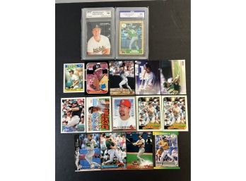 MARK MCGUIRE BASEBALL CARD LOT W/ ROOKIE AND GRADED CARDS