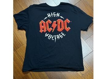 AC/DC HIGH VOLTAGE BAND TEE ~ 2XL