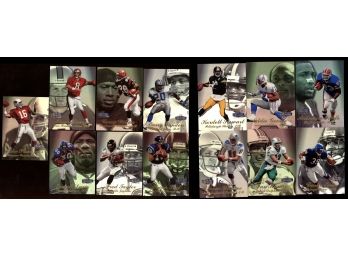 1998 FLAIR SHOWCASE FOOTBALL LOT OF 13