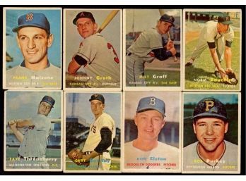 1957 TOPPS BASEBALL LOT OF 8