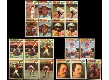 LOT OF 21 ~ 1977 TOPPS CLOTH BASEBALL STARS