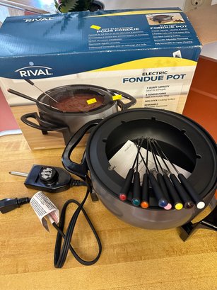 Fondue Pot Rival With Forks Kitchen