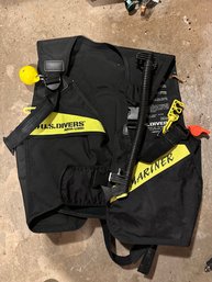 Scuba Diving Vest Black And Yellow Dive