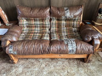 Couch Wood Love Seat Plaid