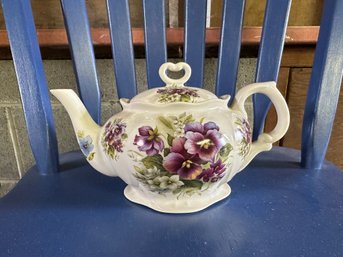 Teapot Purple Flowers With Lid